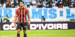 محمد عبدالمنعم أساسيًا في تشكيل نيس أمام موناكو في الدوري الأوروبي