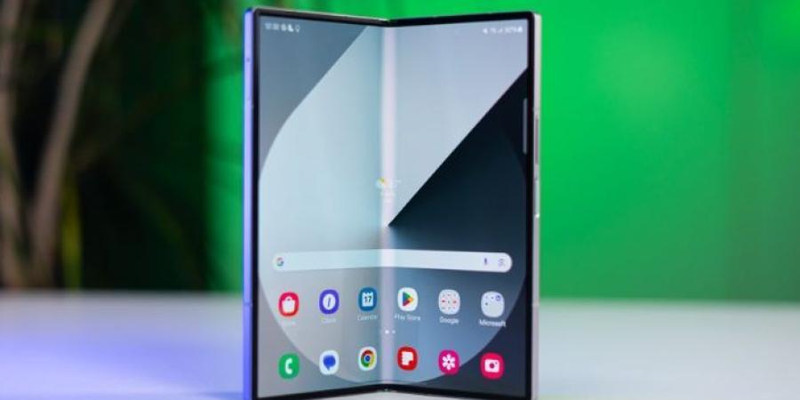 الإصدار الخاص من هاتف Galaxy Z Fold 6 يأتي بتجعد أقل في الشاشة الخليج برس