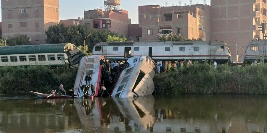 «القروض لم تشفع».. البرلمان يتحرك لمواجهة كوارث السكة الحديد.. نواب: حادث قطار المنيا يكشف فشل المنظومة الخليج برس