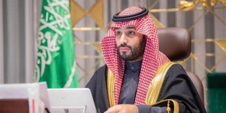 ولي العهد السعودي يصل مطار القاهرة