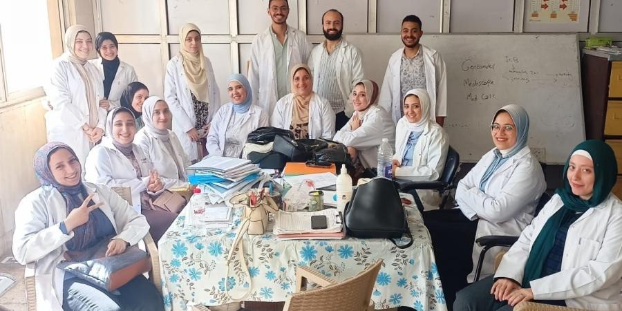 بدء التدريب الإلزامى لطلبة السنة السادسة لكليات الصيدلة بالبحيرة - الخليج برس