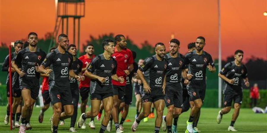 بدون راحة.. الأهلي يستعد لمواجهة الزمالك في نهائي السوبر المصري