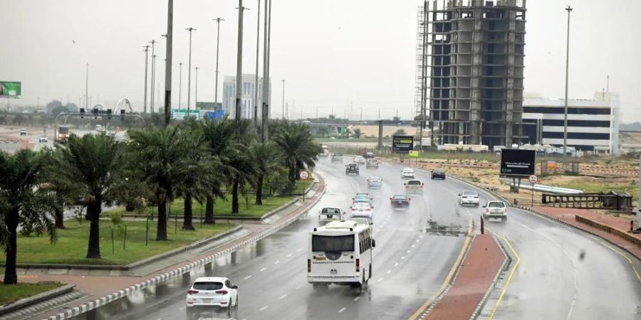 "الأرصاد" ينبه من أمطار غزيرة على عسير