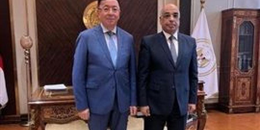 سفير كازاخستان بمصر يلتقى مع وزير العدل لبحث التعاون المصرى الكازاخى في مجال العدالة