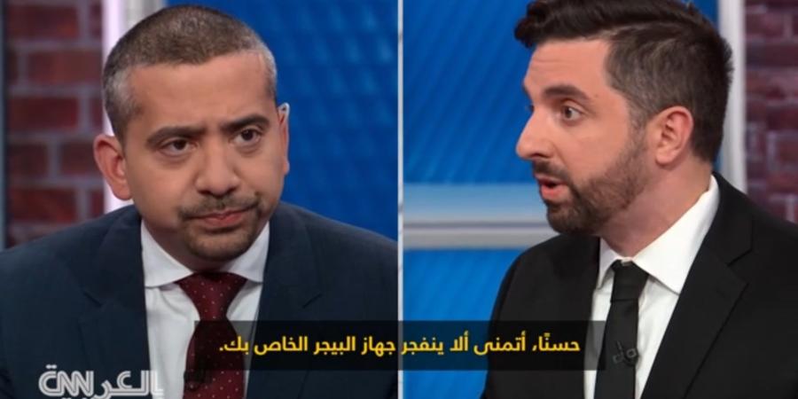 مقابلة مهدي حسن تشعل ضجة بعد تصريح محلل: "أتمنى ألا ينفجر البيجر الخاص بك" - الخليج برس