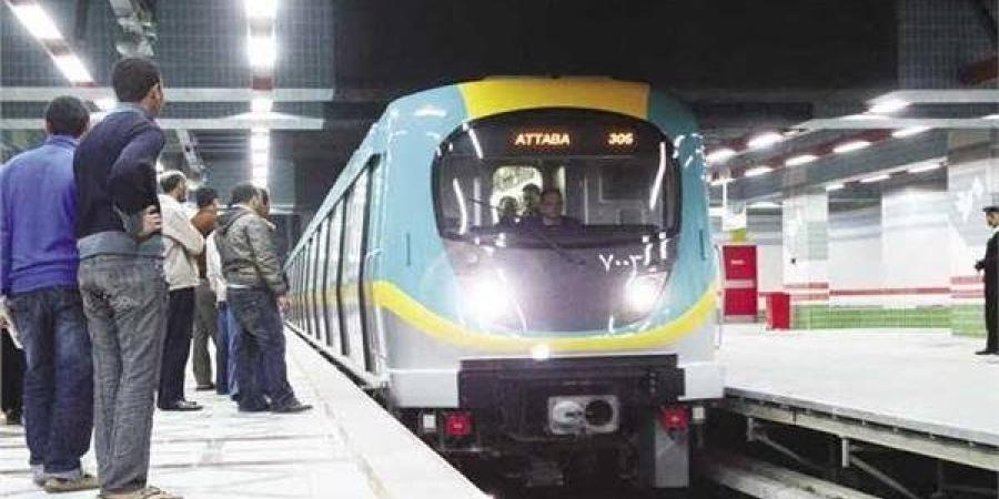 التوقيت الشتوي .. مواعيد مترو الأنفاق والقطار الكهربائي الخفيف LRT