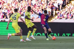 خسارة مؤلمة لبرشلونة أمام فياريال في ليلة احتفاله بلقب الدوري