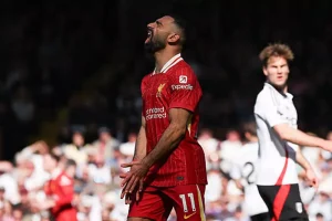 هل يضع برايتون حداً لمعاناة محمد صلاح؟ مغامرة جديدة في عالم كورة القدم!